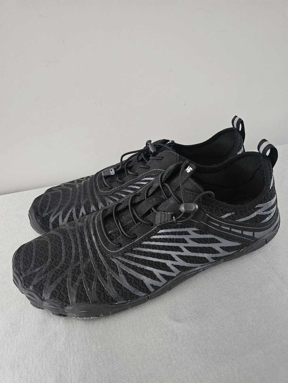 HIKE FOOTWEAR Lorax Pro Unisex Black Barefoot Shoes